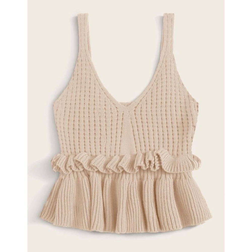 Ruffle knit top